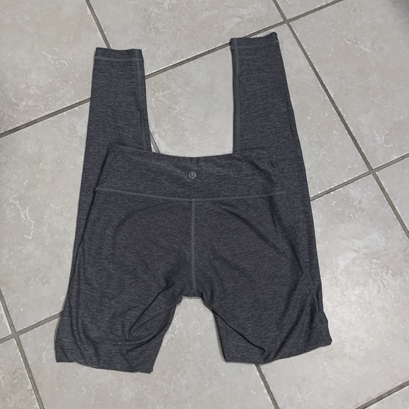 Lululeamon leggings - Picture 2 of 4